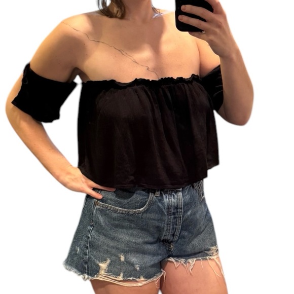 Black tie sleeve crop top - Picture 6 of 8